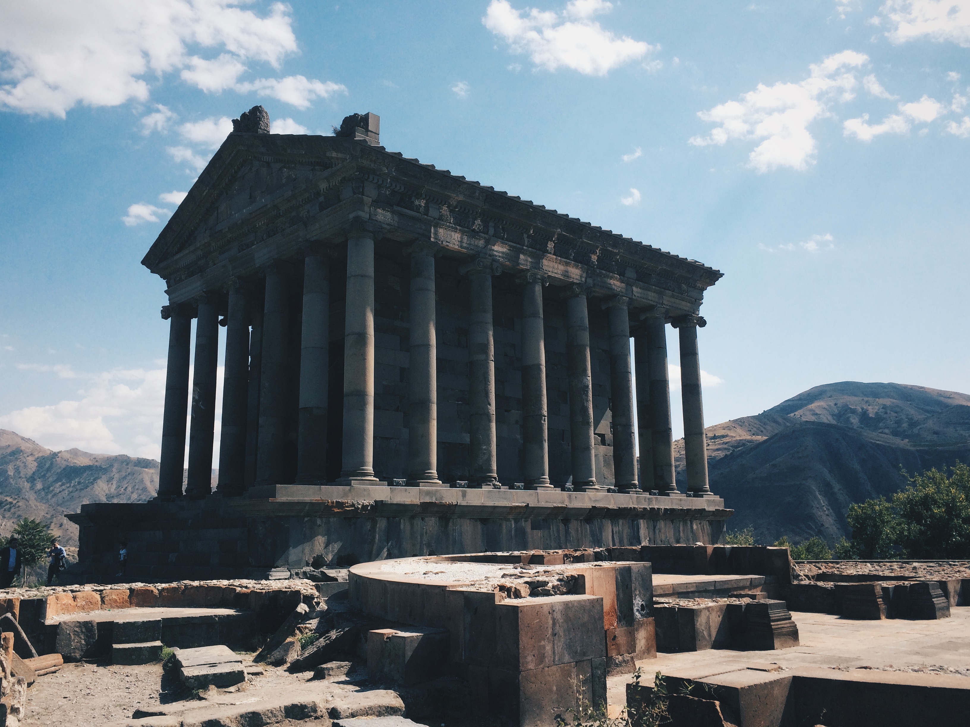 EREVAN – ETCHMIADZINE – ZVARTNOTS – GARNI – GEGHARD – EREVAN