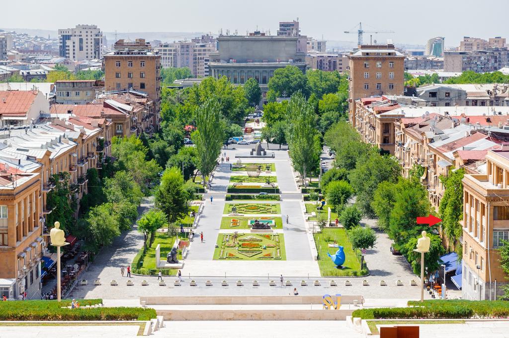 GORIS - NORAVANK - KHOR VIRAP - EREVAN (visites touristiques, transfert de 250 km)